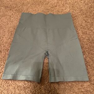 Gray High-Waisted Bike Shorts with Seamless Design